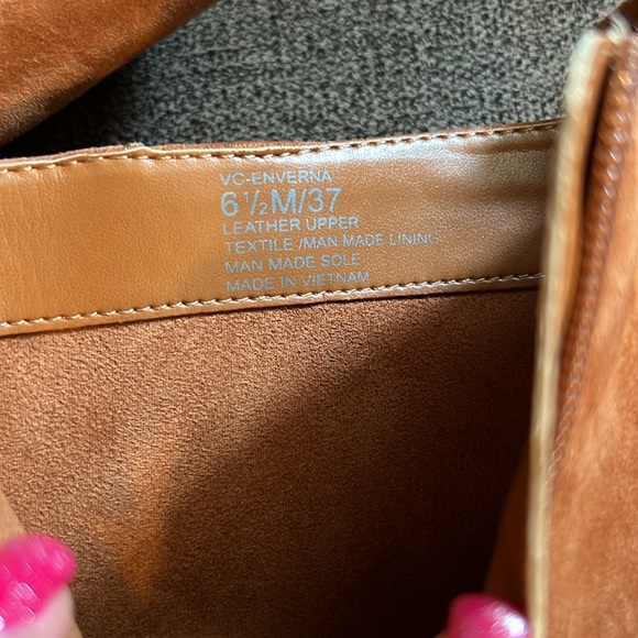 NEW Vince Camuto Enverna Block Heel Bootie Size 6.5 In Caramel Color - Picture 11 of 13